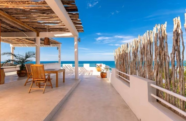 Kotch One Bedroom Sky Suite