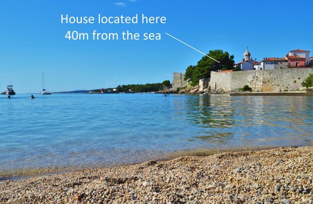 KrkTownhouse - 40m from the sea