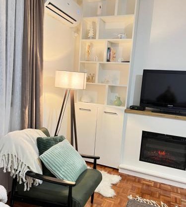Kruševac Smeštaj - Apartman Ogledalce