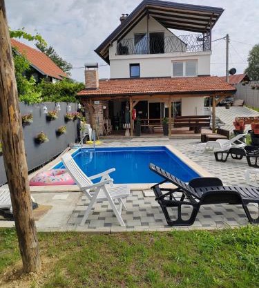 Kuća za odmor PINKA