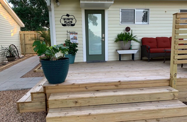 Kuby's Place, Downtown Shiner Casita