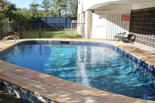 Kundu Lodge - Hosted by Burleigh Letting