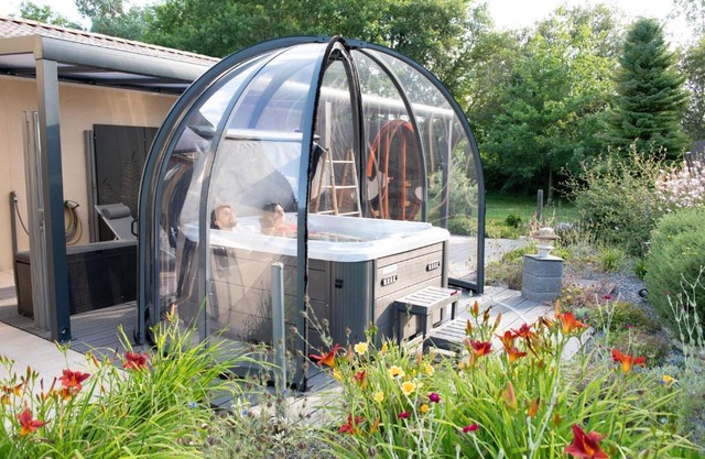 L'Escale Sud Gironde - Séjour en amoureux avec jacuzzi privatif - Piscine - Massage Traiteur & Brunch possibles