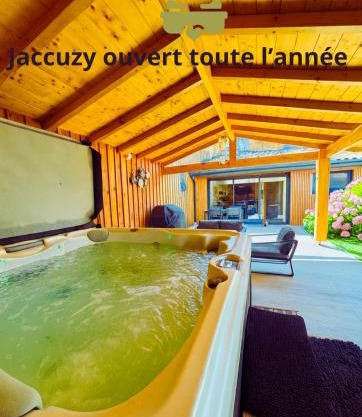 La Bulle Médocaine villa design avec jaccuzy privé