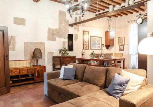 La casa degli esposti
