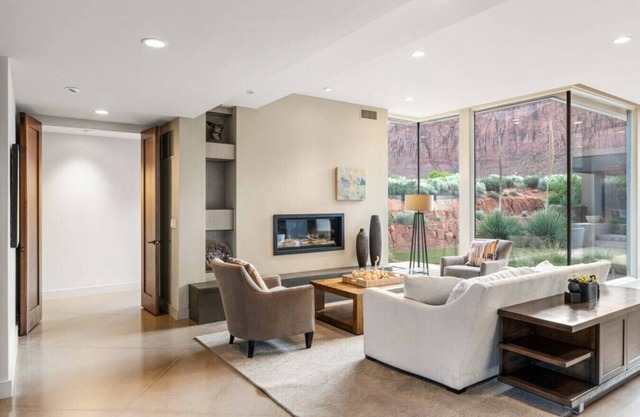 La Casa Verde- Modern Desert Home.