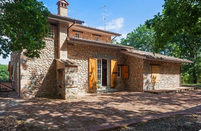 La Dimora di Teresa: fairytale house in the woods, ideal for families with children.