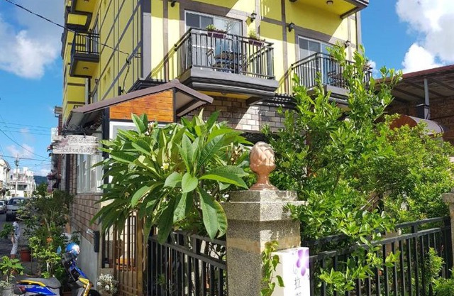 La Fleur BnB & Restaurant