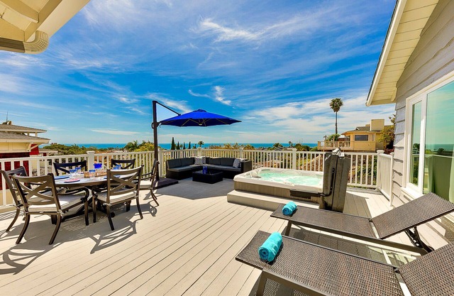 La Jolla Dream Home- Ocean Views, AC, Spa & Garage