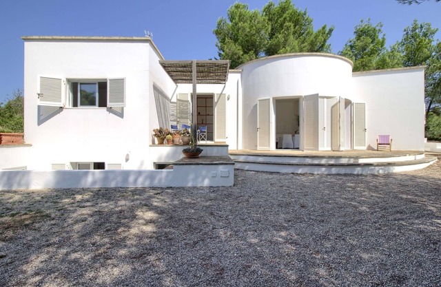 La Macchia lovely house in the park