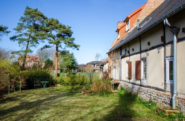 La Mare Canuel, flat with garden