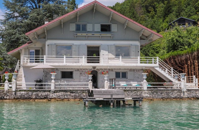 La Musardière pieds dans l'eau