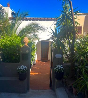 La Perla House