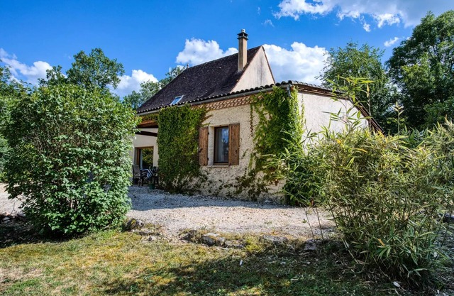 La Peyrugue Campsite * - 3 room gîte for 5 to 8 people