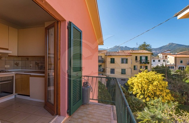 LA PIAZZETTA A MARCIANA MARINA - LA PIAZZETTA DI MARCIANA MARINA