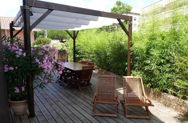 LA VILLA VICTORIA or the wooden spirit 50 m from the beach