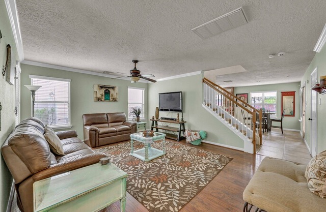 Labor Day Open! Easy Access to Houston, SH 99 Access, Comfortable Home for Families or Work