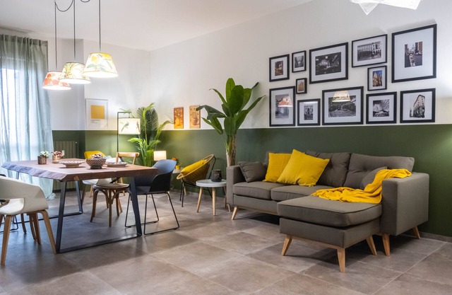 LaCasadiPI - apartment one step away from Milan-FieraMilanoRho-H Galeazzi-MIND