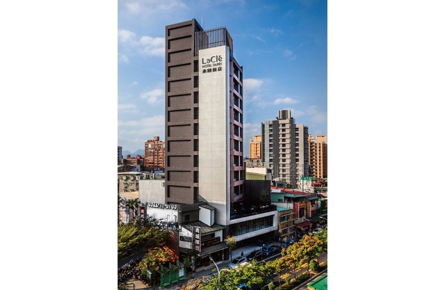 Lacle Hotel - Luzhou Taipei