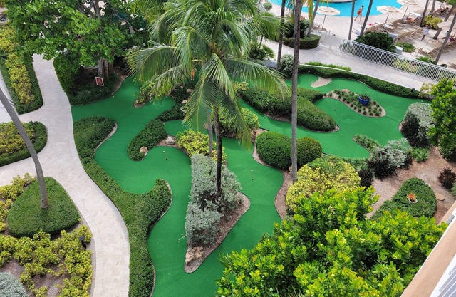 Lago Mar Beach Resort & Club