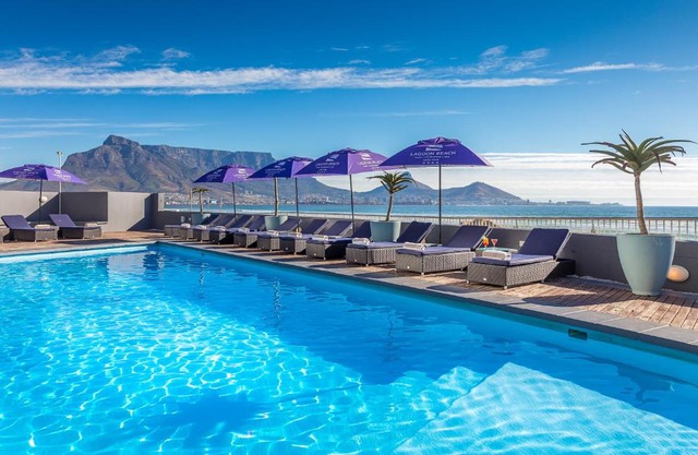 Lagoon Beach Hotel & Spa