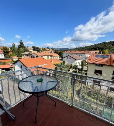 Lake Como & Alps ski Stay for Family or Business near Milan Olympics, Monza, Lecco