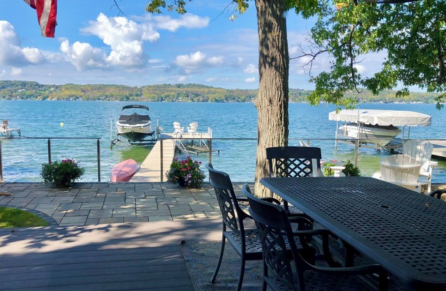 Lake Effect - Lake Front Living, close to restaurants, shopping and CMAC