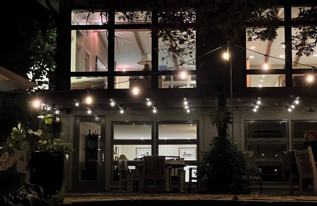 Lake Geneva Area: Pet Friendly Country Sanctuary, Sleeps 8