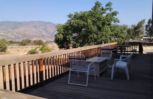 Lake Isabella- Private, close to lake, river, town.