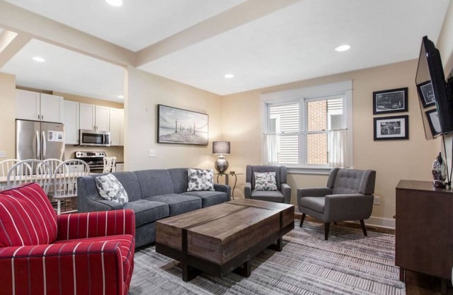 Lake Michigan Beach Cottage!