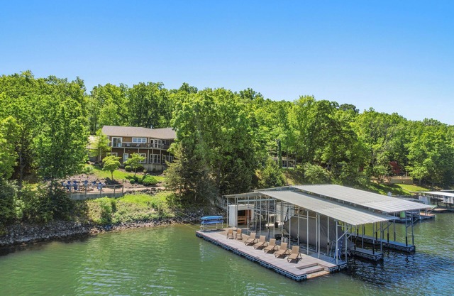 Lake of the Ozarks Luxury Waterfront Home: 5 BR with Private Dock and Open Slip