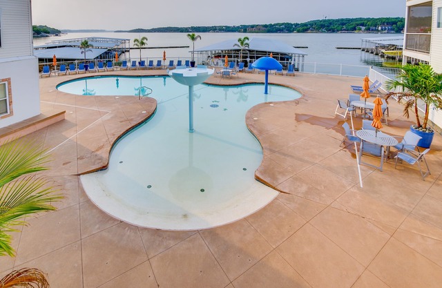 Lake Views & Pool Access: Ozarks Condo!