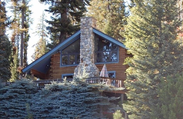 Lakefront Alpine Log Cabin with Private Dock on Payette Lake