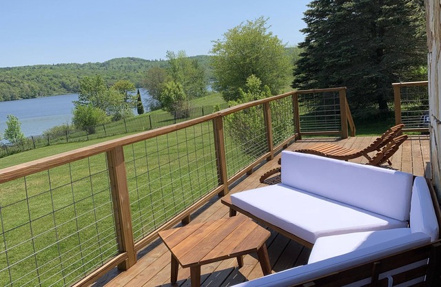 Lakefront House with Stunning Views and Great Room