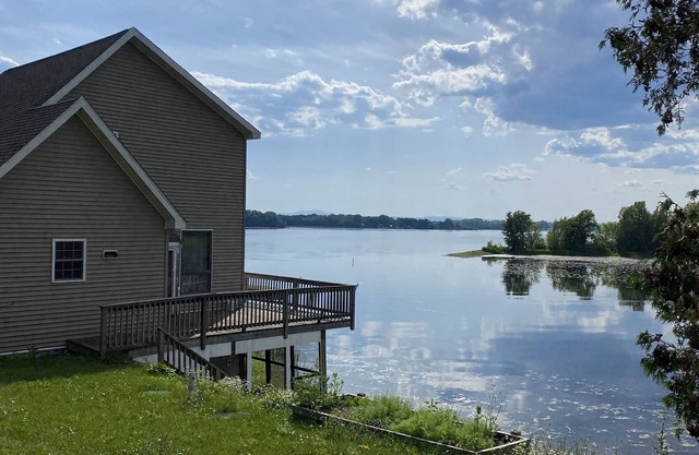 Lakefront property in North Hero, VT, Lake Champlain
