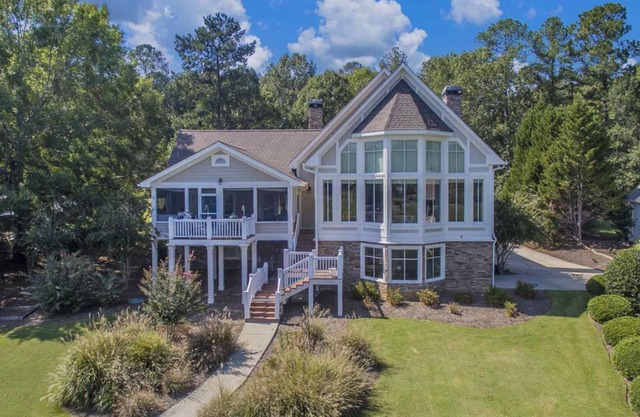 Lakefront Rental on Oconee!