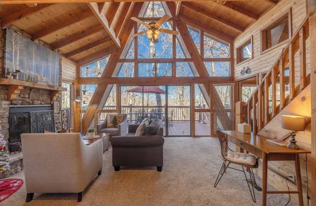 Lakefront Timberline Chalet by Innsbrook Vacations!