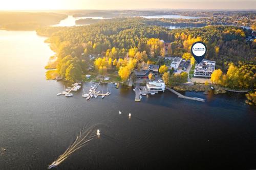 Lakeside Apartment