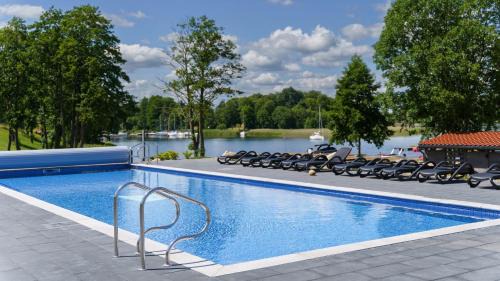 LAKEVIEW Prestige Apartments