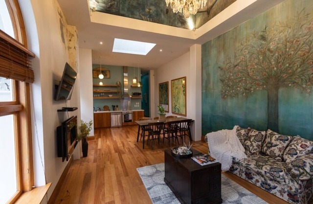 Lambton Quay Loft - Sleeps 11