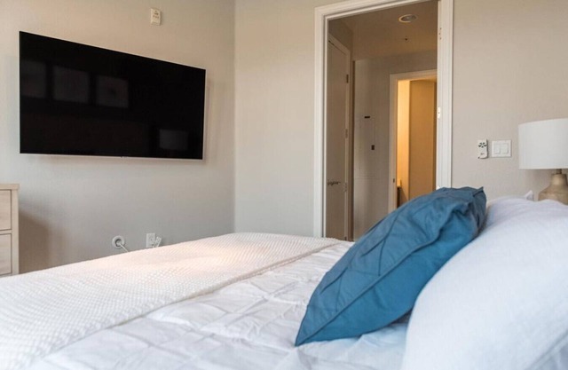 Landing at The Gramercy Residences - 1 Bedroom in Rhodes Ranch