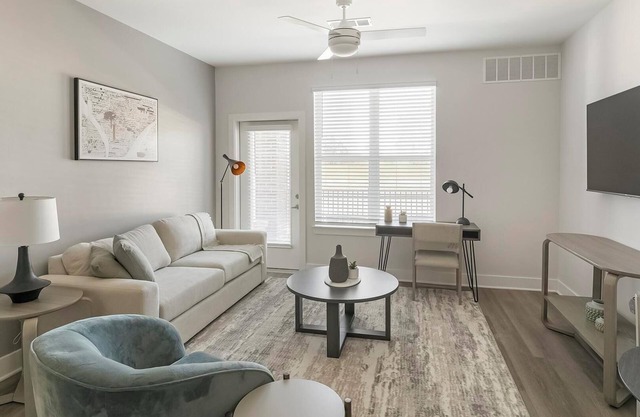 Landing | Chic 2BD, Yoga Studio, Clubhouse