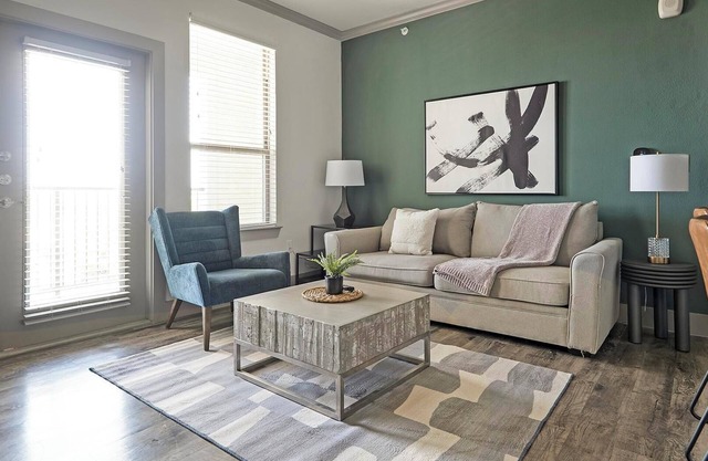 Landing | Incredible 1BD, Gym, Clubhouse