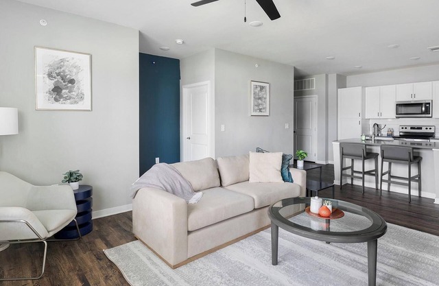 Landing | Incredible 2BD, Pool, Gym