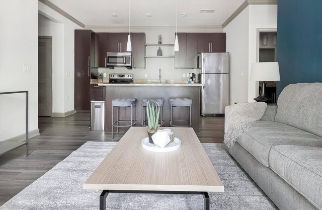 Landing | Incredible 2BD, Gym