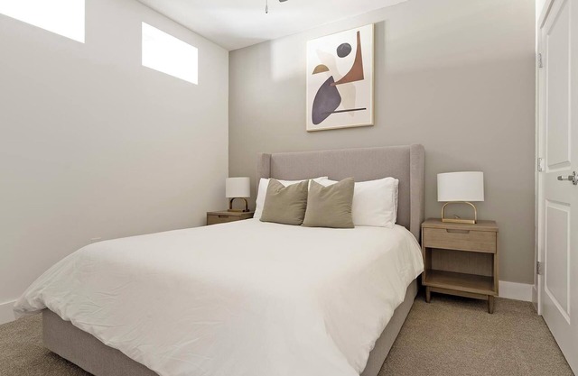 Landing | Stylish 1BD, Yoga Studio, Pool