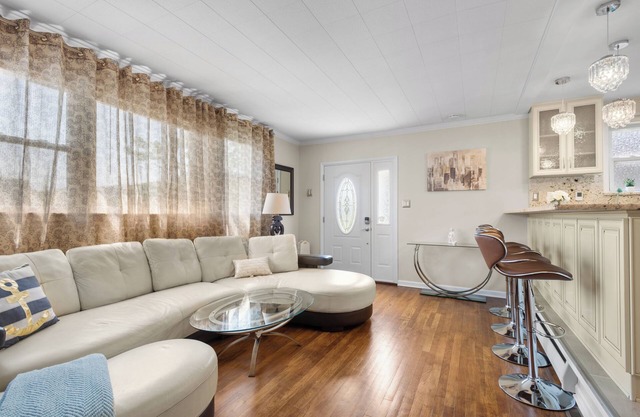 Lansdale: Work, Rest, Explore