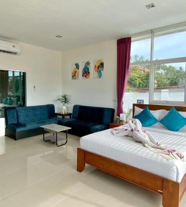 Lanta Just Come Hotel