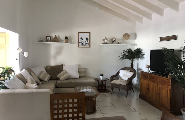 Large 2BR Condo - STEPS FROM BEACH!