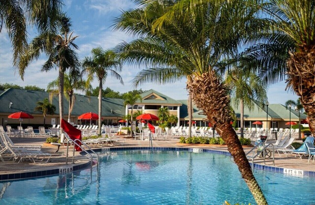 Large 3BR Unit with 2 Kitchens - 5 Minutes From Animal Kingdom - Avail Dec 19-26